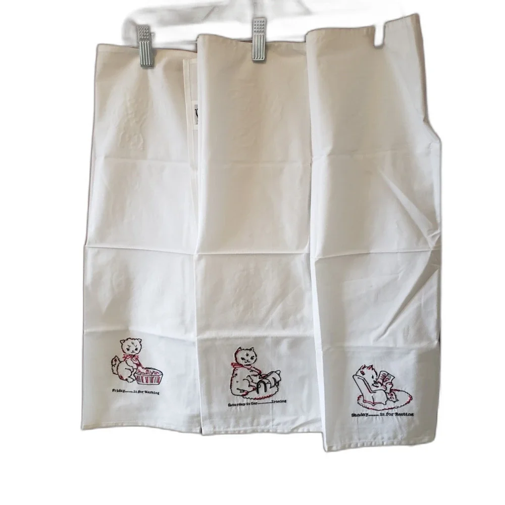 7Days Of The Week Kitty Cat Embroidered VTG Tea Towels White Cotton Cottagecore